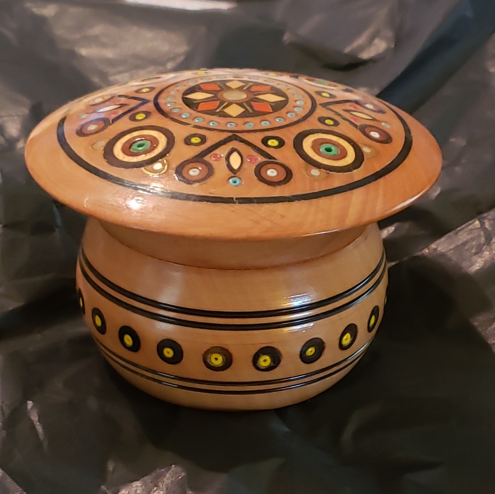 Ukrainian Art: Trinket Box